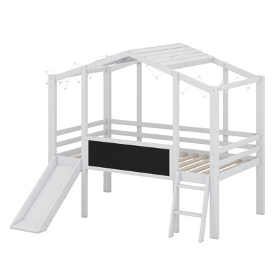 Lit mezzanine avec échelle et glissade