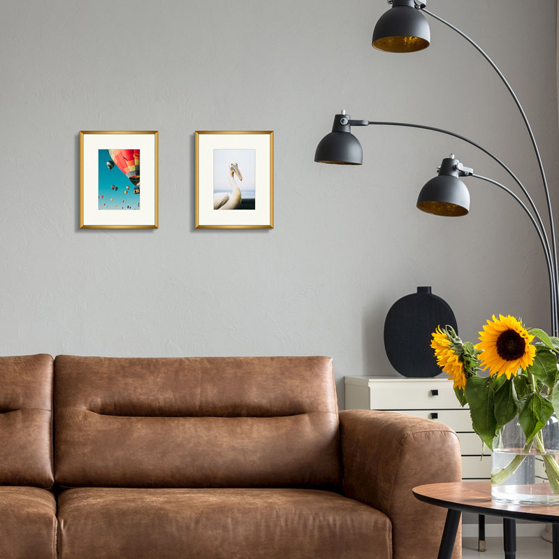 Cadre photo en métal avec passe-partout - Basics by Wayfair ™, Bronze, 8 pi x 10 po emmêlé à 5 po x 7 po
