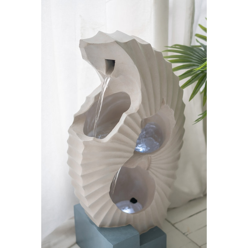 Fontaine abstraite blanche 16,9 x 10,2 x 31,9 po avec base bleue et lumière