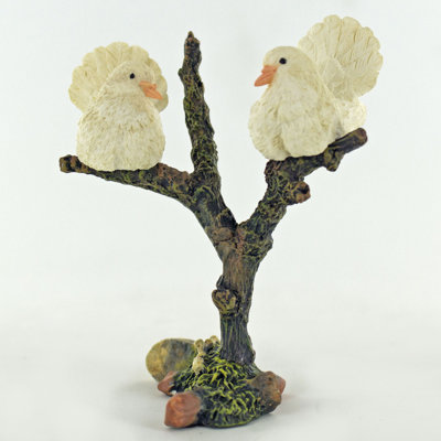 Lugenia Figurines & Sculptures