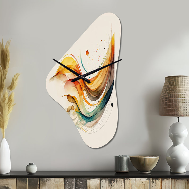 Piselli orange brûlé vagues abstraites II - horloges murales en métal de forme unique, horloge murale, Moyenne