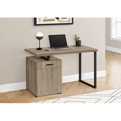 Contemporary Home Office Computer Desk With Adjustable Storage And Spacious Work Surface, Ideal For Modern And Flexible Workspaces.