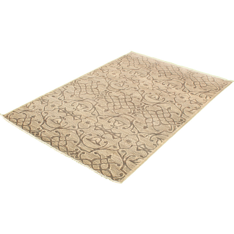 Tapis gris pâle en laine noué à la main de style nouvel âge 18 / 20ème 6 pi x 8 pi 7 po One Age of a-Kind