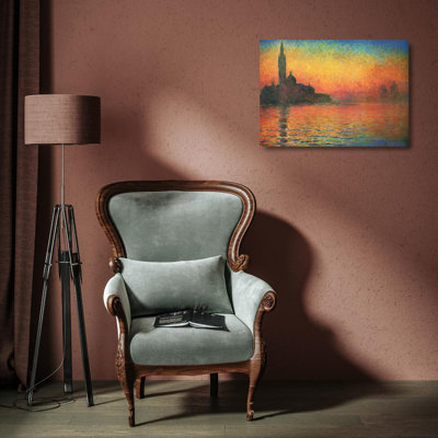 Dusk in Venice