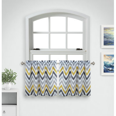 Kert Chevron Tailored Cafe Curtain