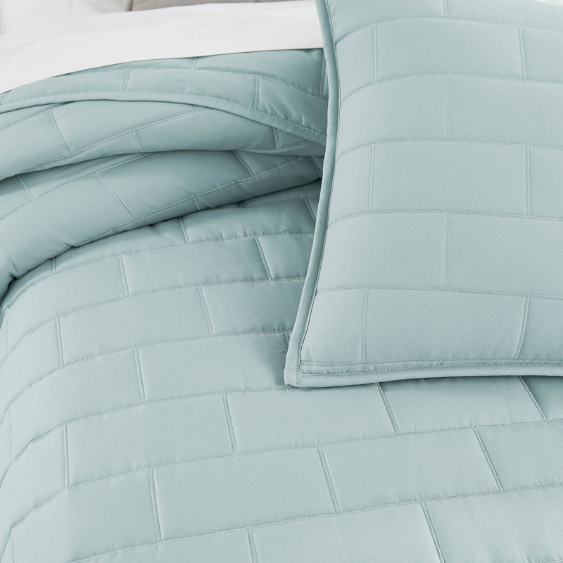 Southshore Fine Linens Brickyard Lightweight Oversized Quilt Set with matching shams, King/Cal. King Quilt + 2 King Shams