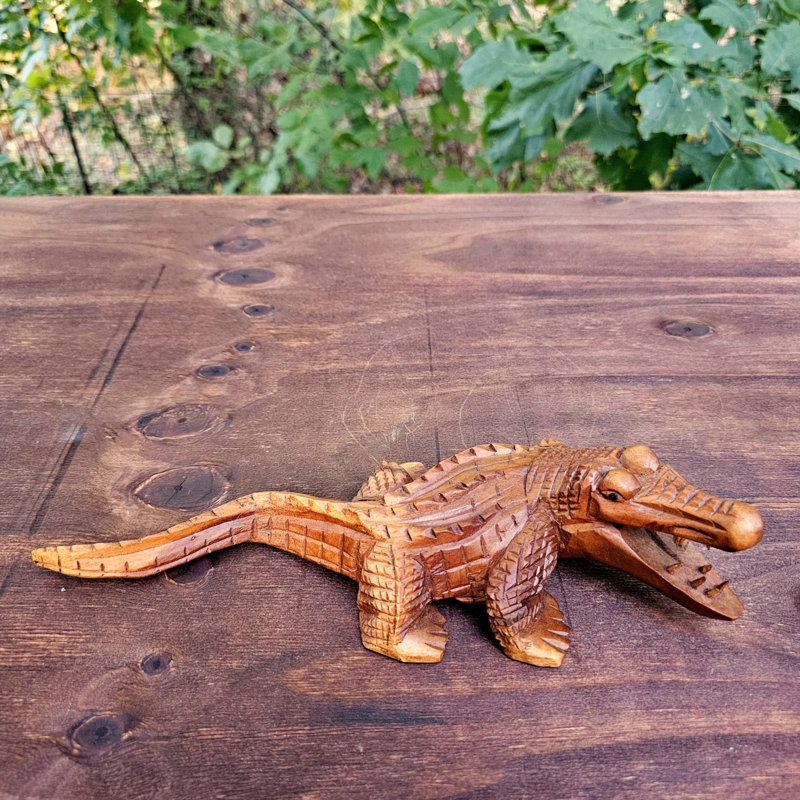 Sculpture en bois crocodile Audrianna