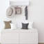 Ensemble de tablette de hall d'entrée murale avec crochets et banc de rangement, armoire à chaussures blanche moderne avec coussin et rangement fermé
