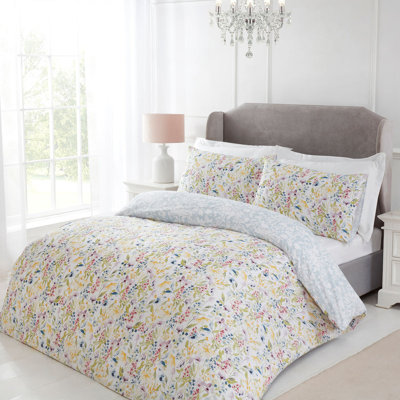 Spring Flowers Reversible Printed Duvet Set   