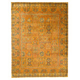 Hand Knotted Wool Oriental Area Rug in Gold And Red