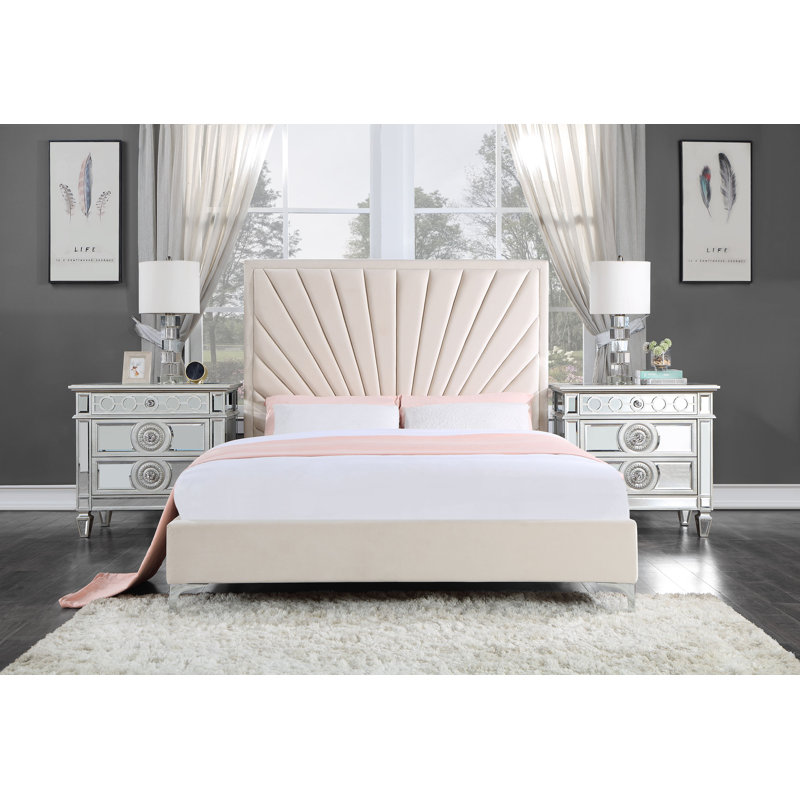 Eany Tufted Upholstered Platform Bed, King