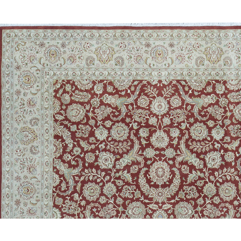 Oriental Area Rug in Red/Ivory