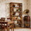 Bibliothèque classique en bois avec tablettes élégantes, conception autoportante robuste pour la maison et le bureau