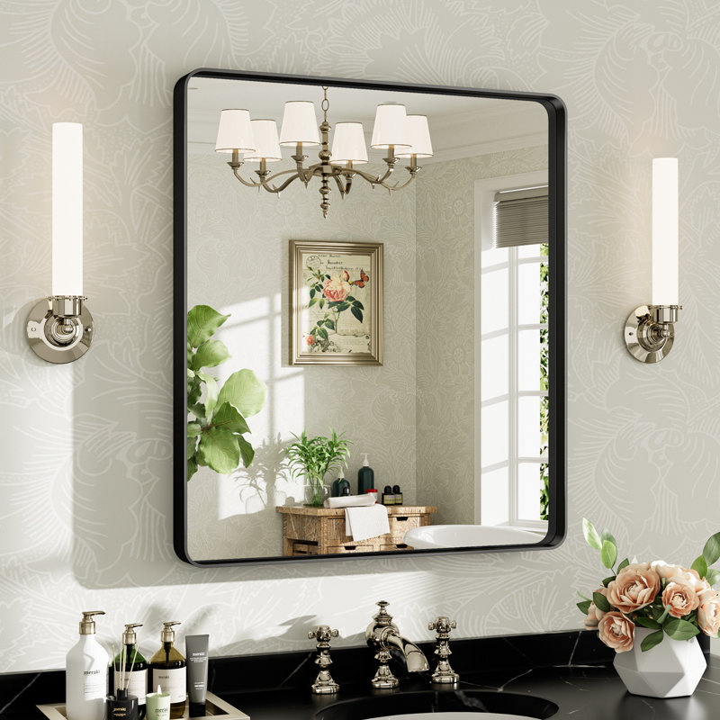 Miroir de salle de bain mural Llesenia, 28 po x 32 po, Noir mat, Rectangulaire