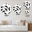 Graphique abstrait avec coups sur fond blanc - horloge murale moderne-207611280