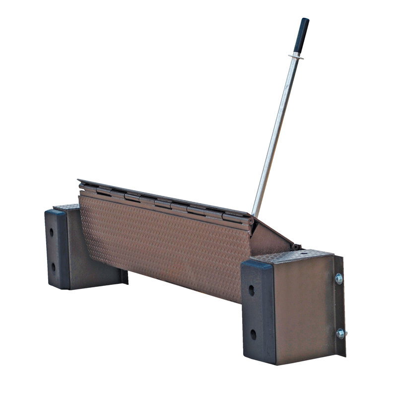 Vestil Metal Foldable 15'' L Dockleveler