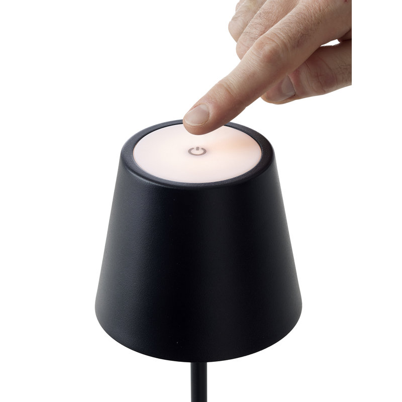 Kyperounta Metal USB Table Lamp, Black