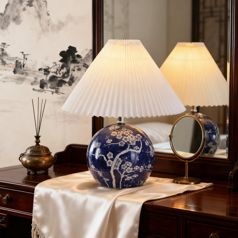 Lampe de table en céramique 19,5 pouces avec ampoule à DEL et abat-jour plissé, style classique chinois de style chalet pour chambre à coucher, bureau à domicile