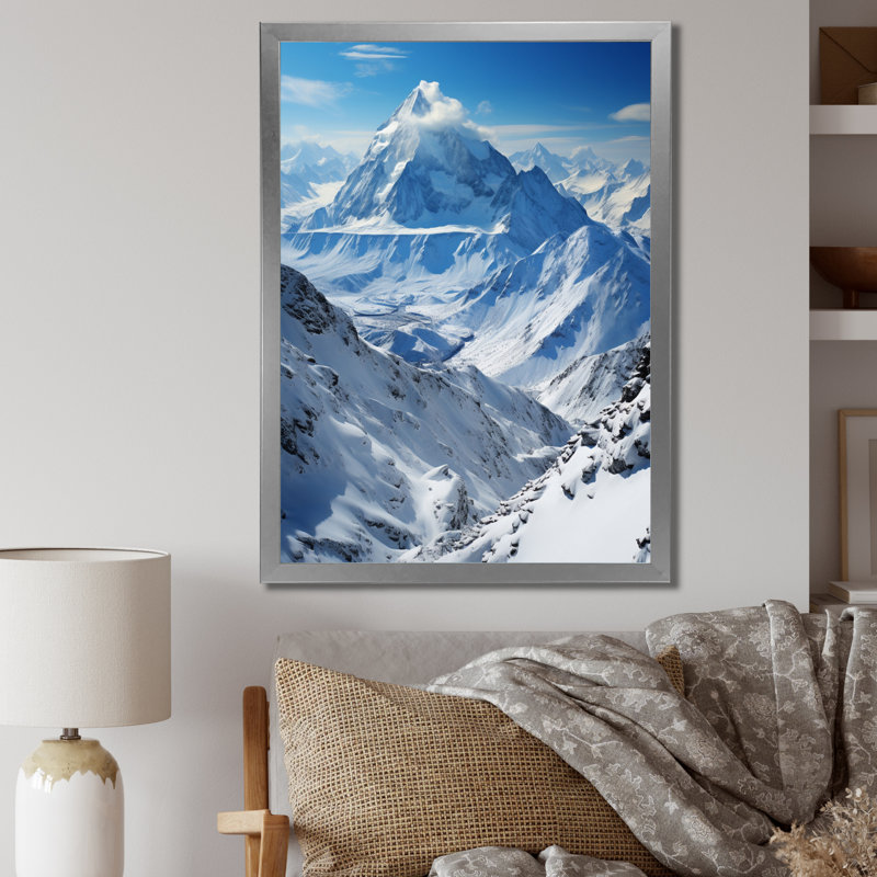 Winter Snowy Peaks VI, reproduction d'art sur toile, H 32 po x l 24 po x P 1 po, Cadre simple argenté