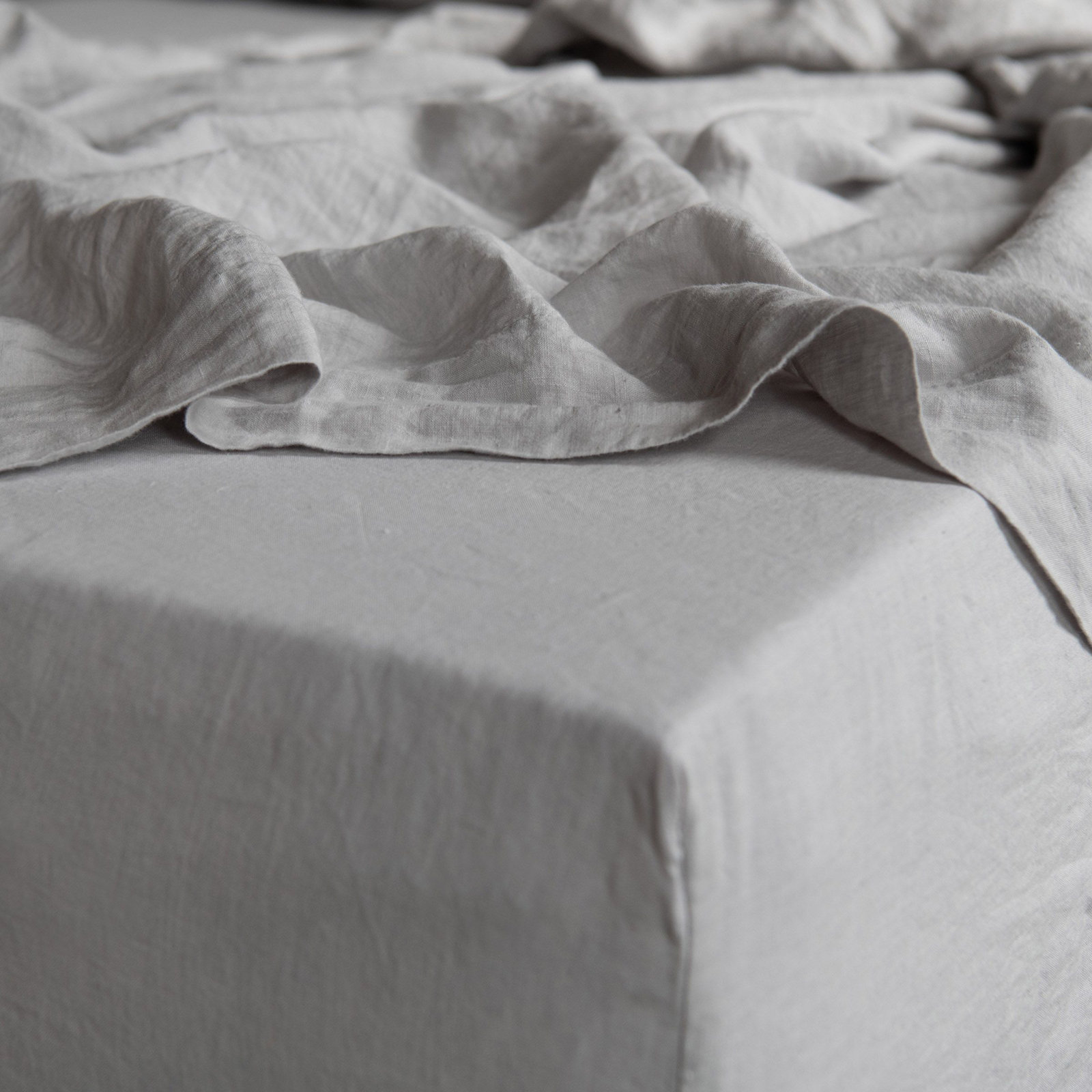 100% French Linen Sheet Set, Pebble Heather, Full Sheet Set with 2 Pillowcases