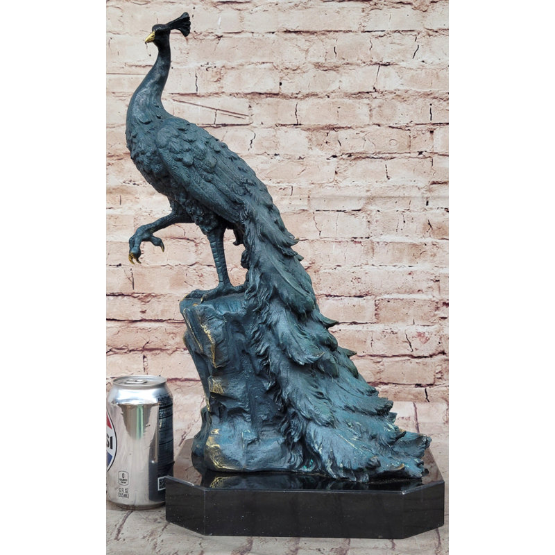 Figurines et sculptures