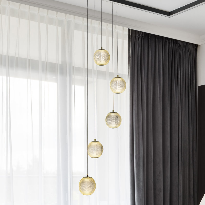 Ahoufe LED Chandelier