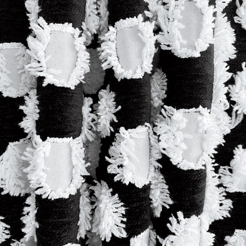 Luton Wheat, Black/White