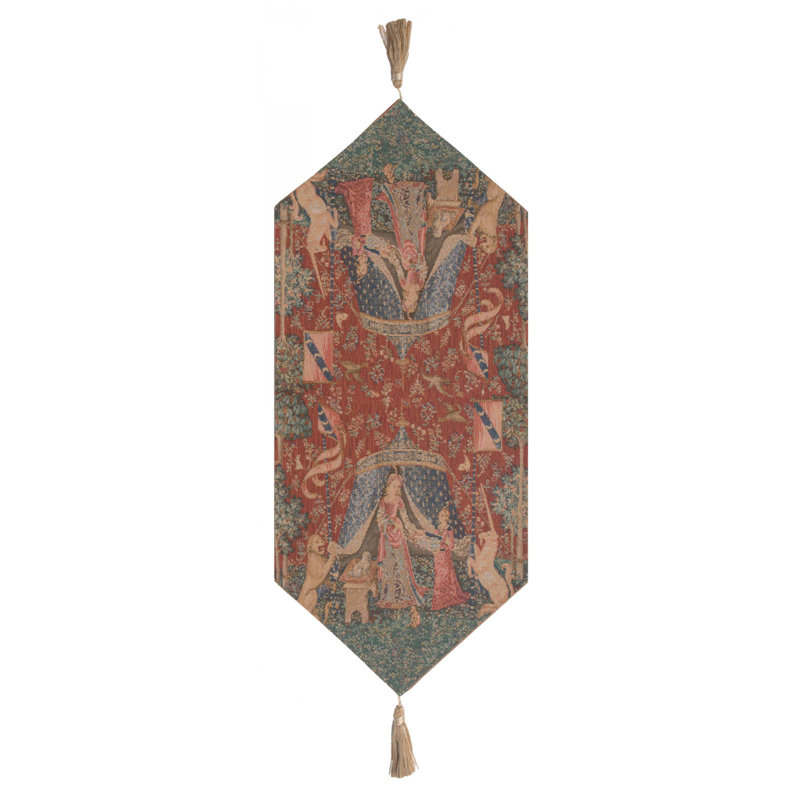 Applewhite a Mon Seul Desir Table Runner