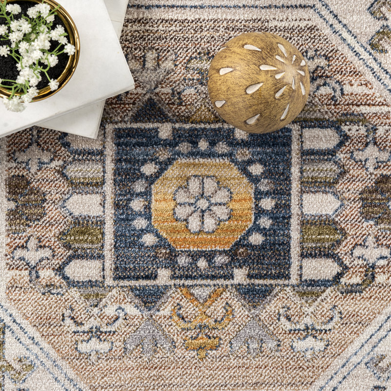 Oriental Indoor Rug, Rectangle 5' x 7'9"