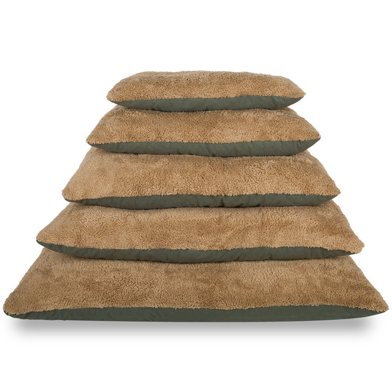 Lit pour animaux Helky, L 19,7 po x l 13,8 po, Vert