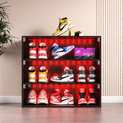 Armoire à chaussures noire en bois et verre avec lumières à DEL - pour ranger 9 espadrilles, empilables, télécommandées, autoportantes, de conception américaine et de lumières actionnées, décoration de style
