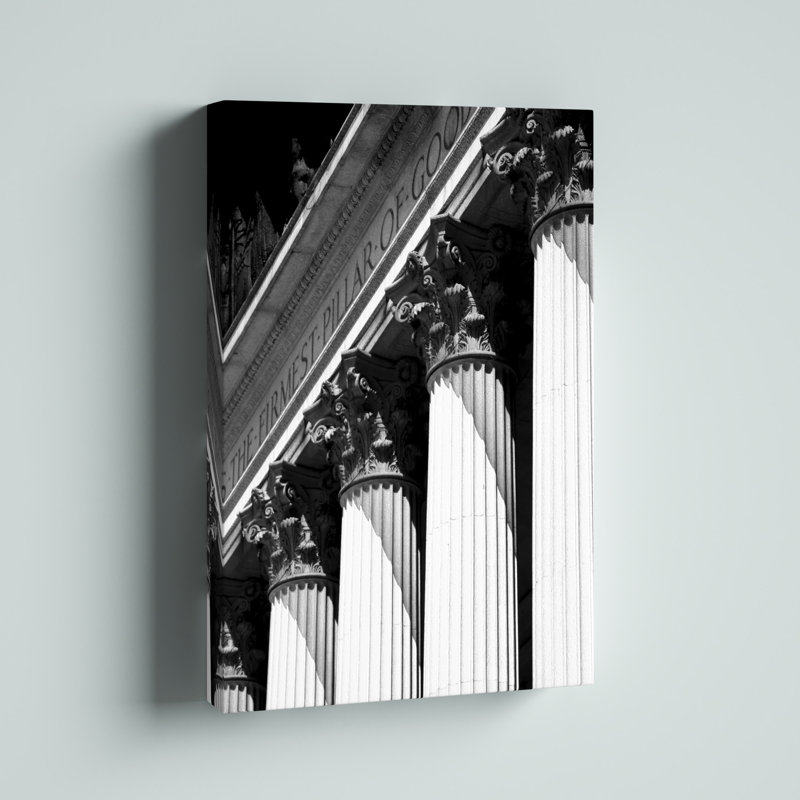 «Structural Détails VI», photographie sur toile, H 12 po x l 8 po