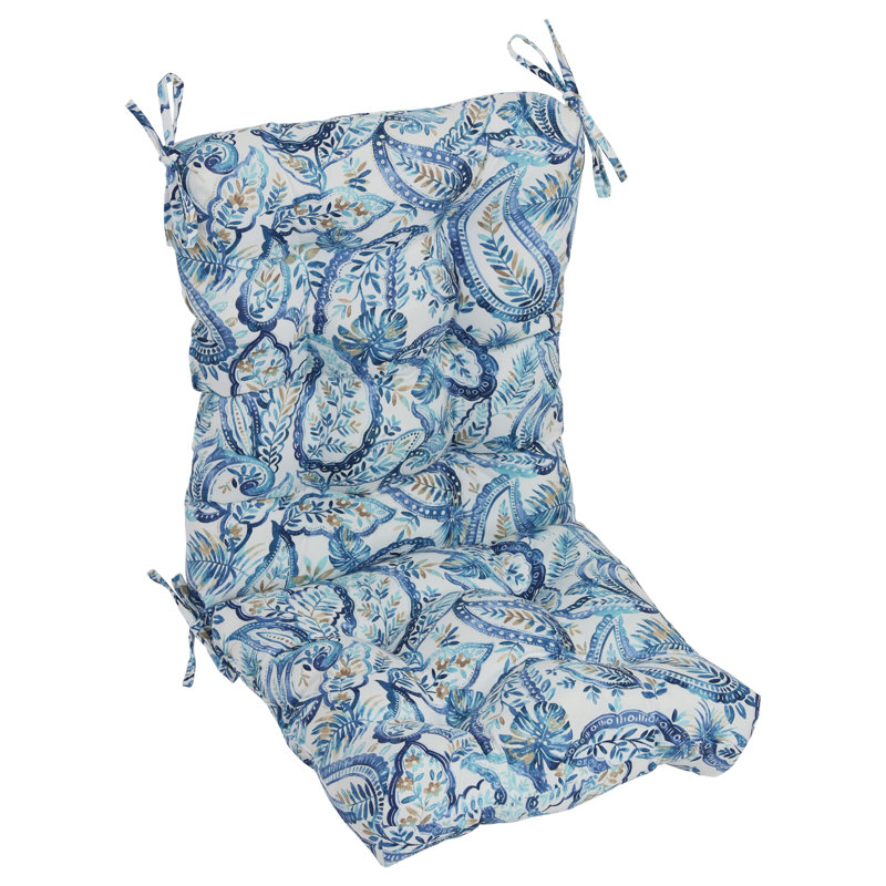 Coussin de chaise d'extérieur capitonné, Blanc / cachemire lapis Faylinn, L 18 po x P 18 po