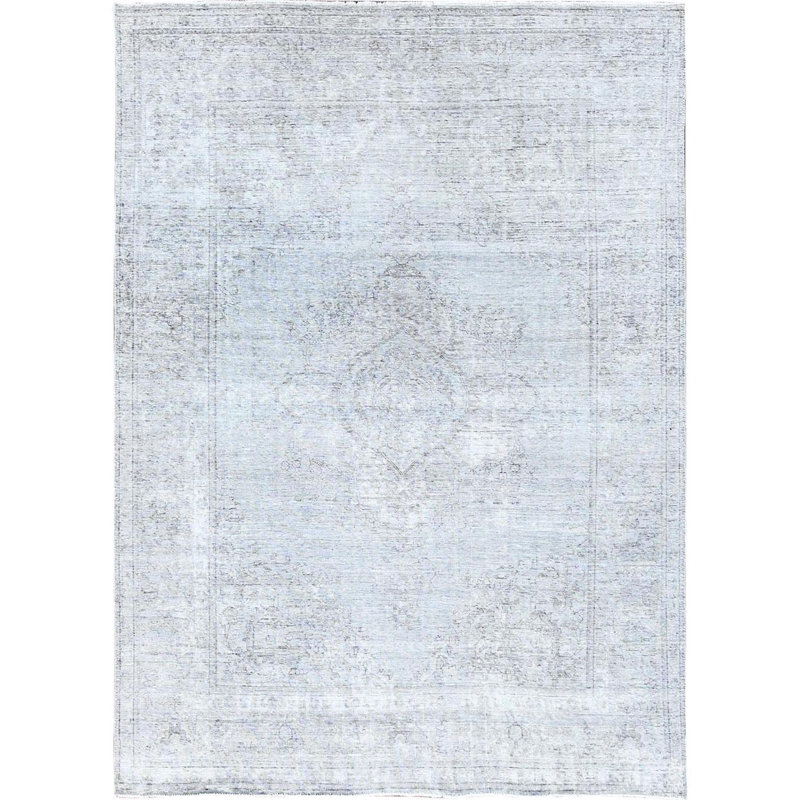 Tapis unique gris 6 pi 6 po x 9 pi 6 po Zekiye