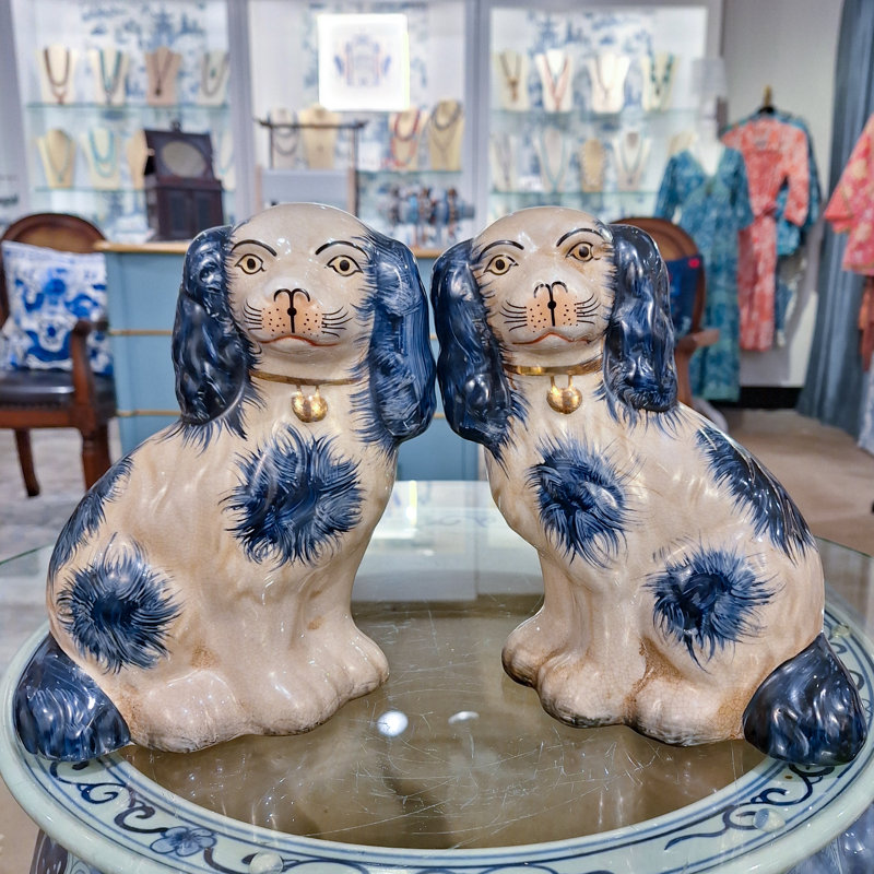 Figurine Staffordshire, Bleu