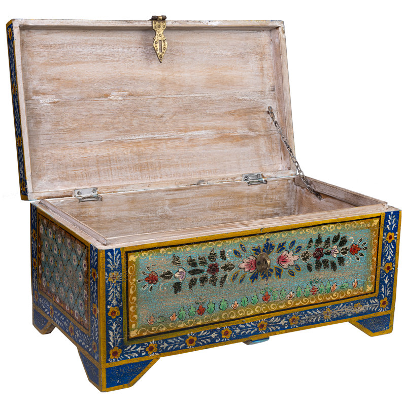 Chrissette Blanket Chest
