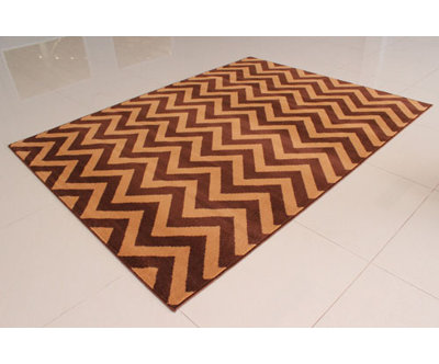 Performance Chevron Indoor Rug