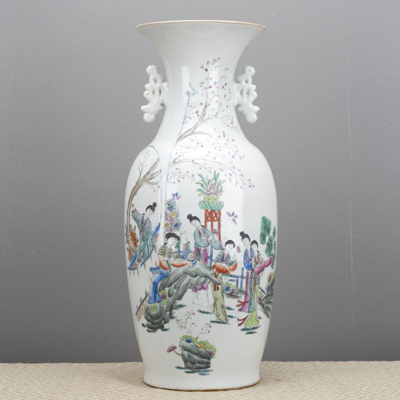 Vase en porcelaine élégance jardin