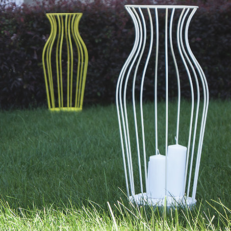 Hillhurst Metal Freestanding Umbrella Stand, White