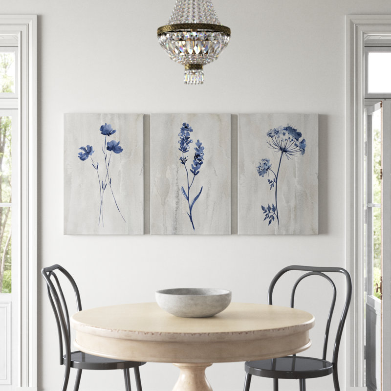 Indigo Botanical I - ensemble de 3 reproductions sur toiles tendues, H 27 po x l 54 po x P 1 po