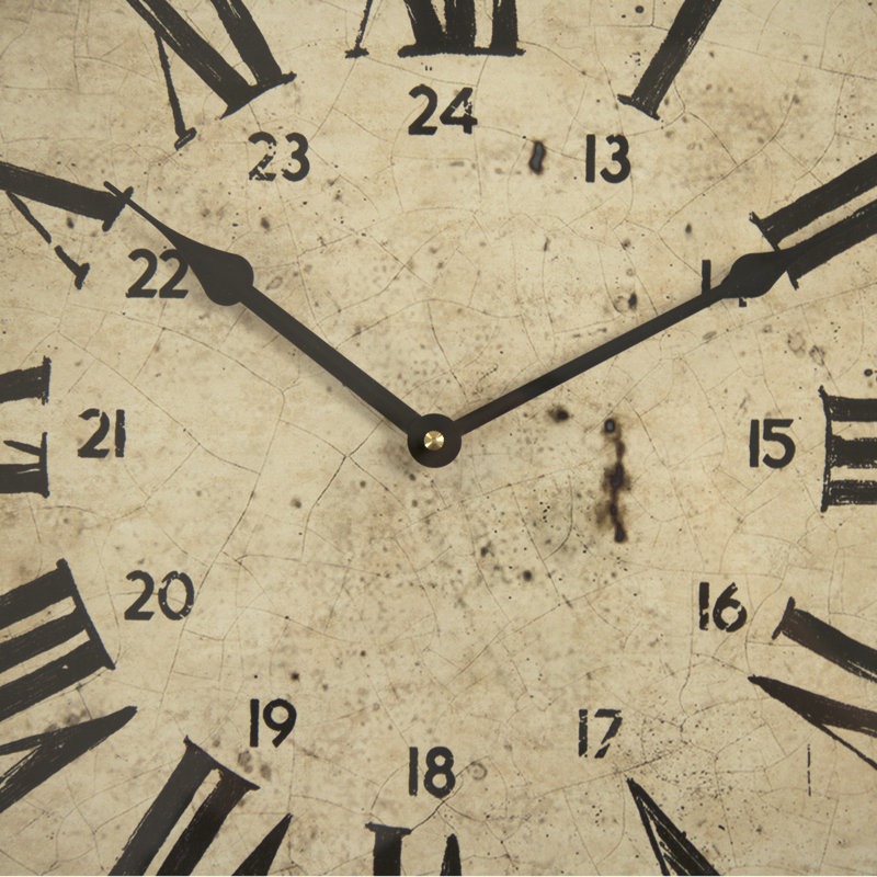 Bale Metal Analog Wall Clock