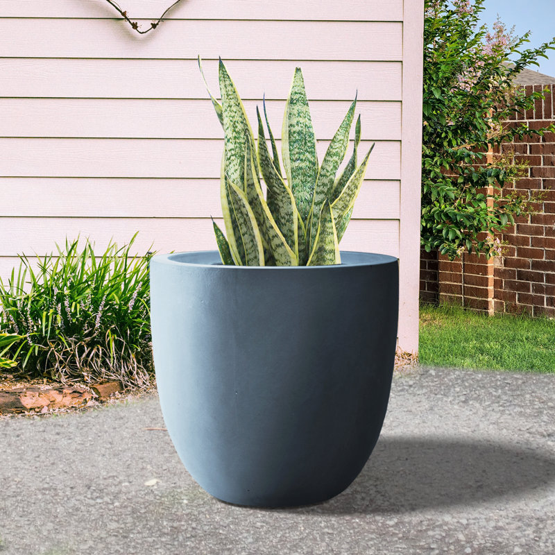Pot à fleurs en béton Karola, H 9 po x l 10 po x P 10 po, Granite