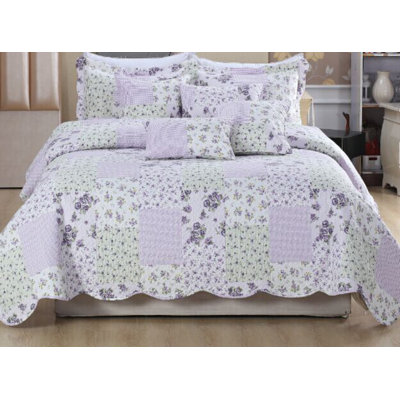 Vergas Polyester Patchwork Bedspread with Pillow Shams