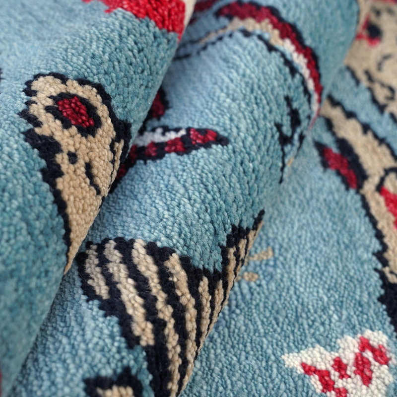 Fish Design Wool Area Rug
