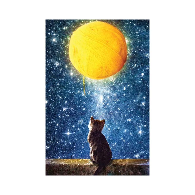 «A Yarn of Moon» par Diogo Verissimo - impression sur toile tendue, H 12 po x l 8 po x P 0,75 po
