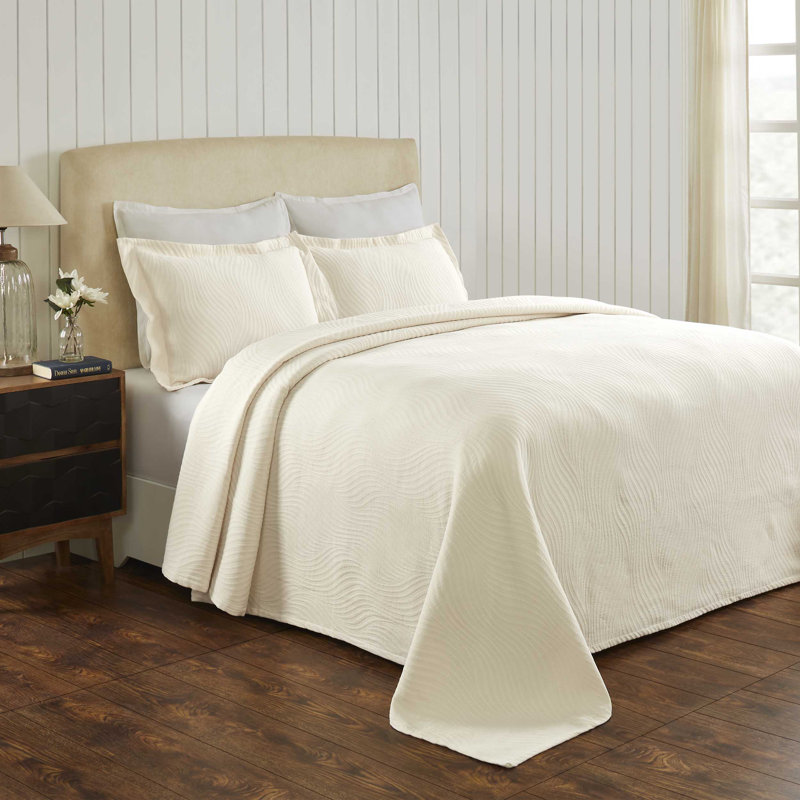 Blue Nile Mills Cotton Sateen Coverlet, King Coverlet + 2 King Pillowcases, Ivory