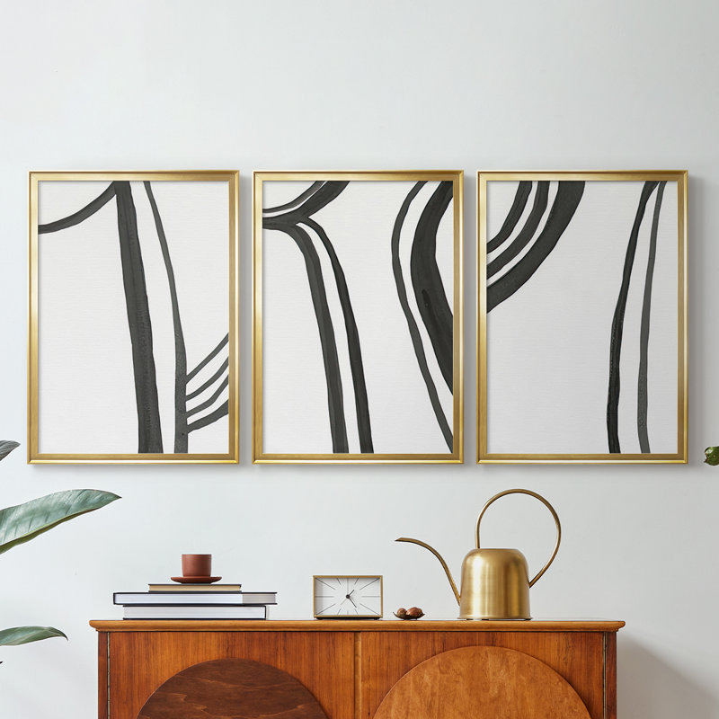 «Ink Lines I» - Toile tendue avec châssis sur mesure - 3 pièces, H 30 po x l 63 po, Doré