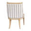Chaise rembourrée avec garniture cloutée