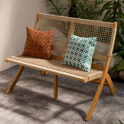 Fauteuil Solana bois noyer, tissu beige crème