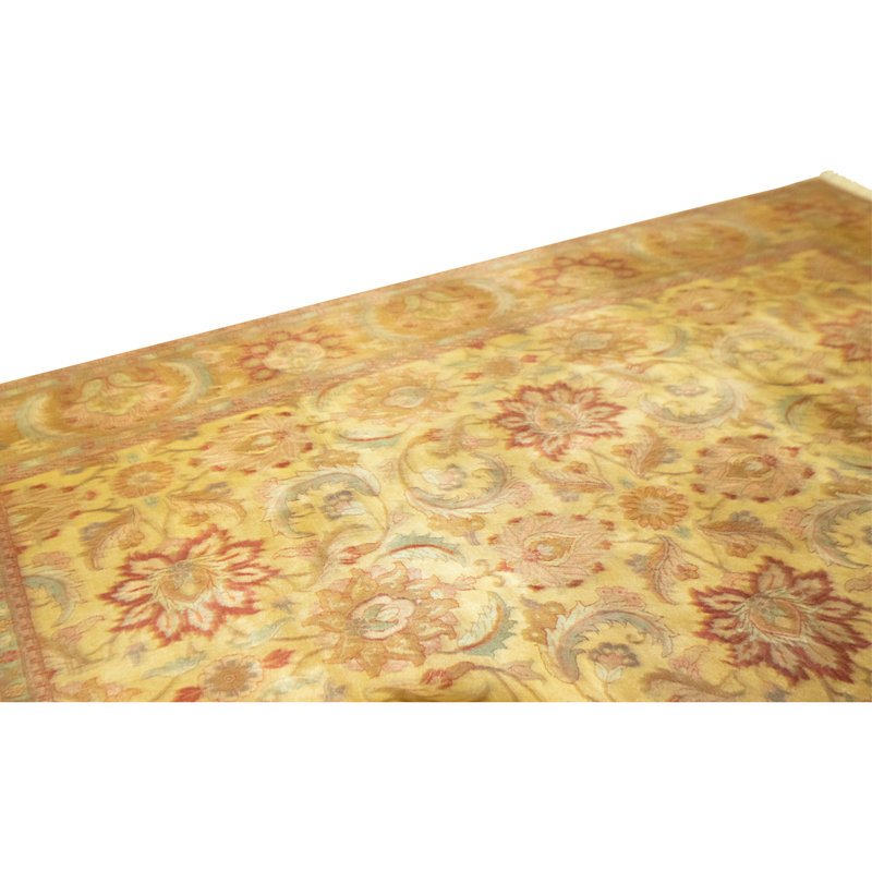 High-Quality Hand-Knotted Cream And Gold Area Rug